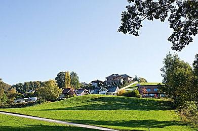 《歧路旅人2》开发团队分享自己体验过的第一款游戏